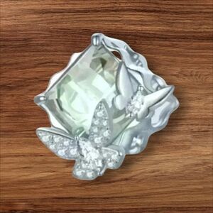 925 Sterling Silver Pendent.